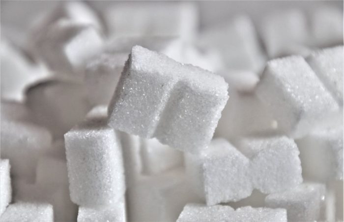 How much sugar to eat if you have lived fat