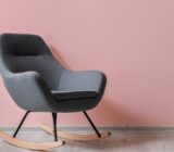 The trendy furniture object | A rocking gray meat: why buy it?