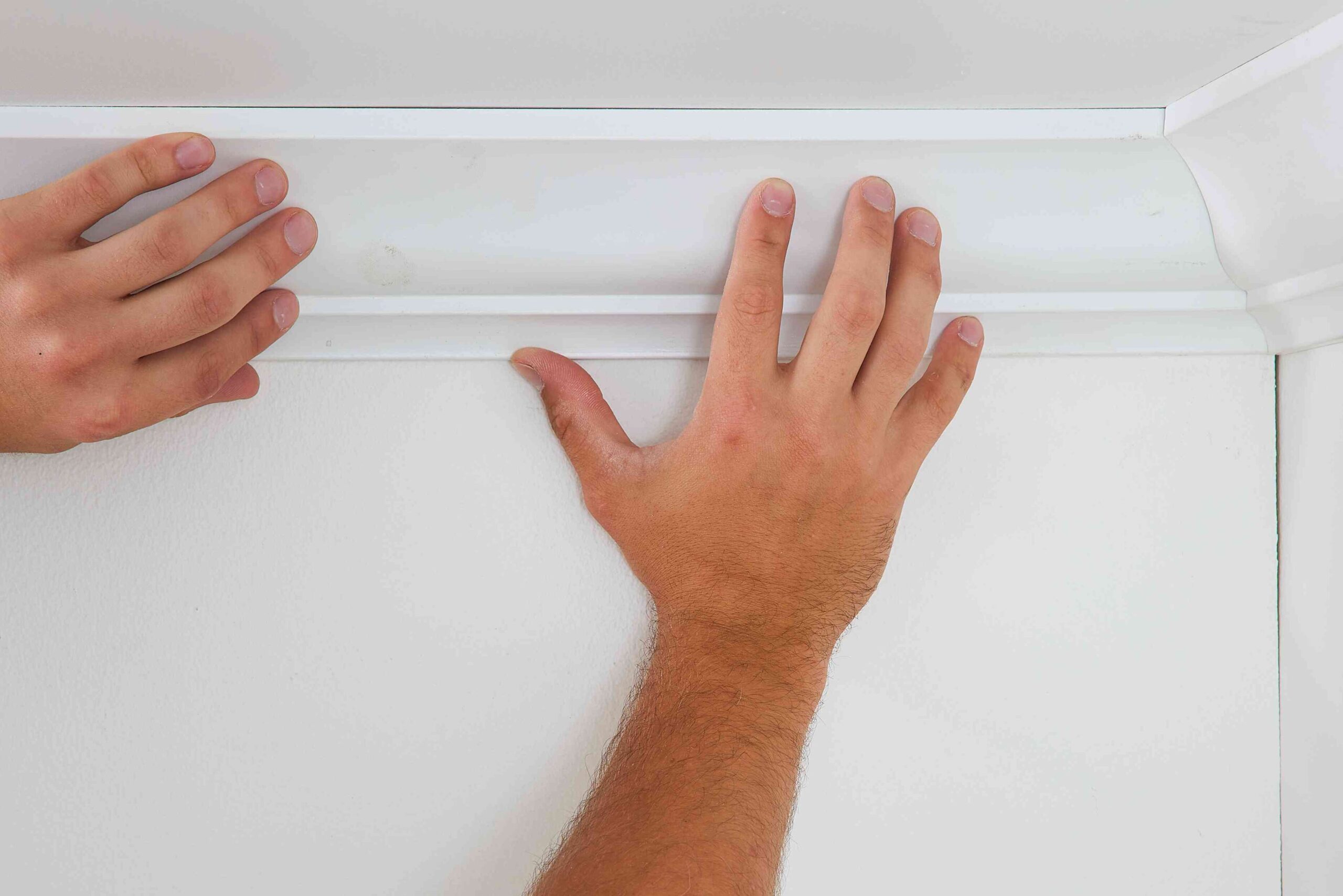 Why opt for ceiling molding?